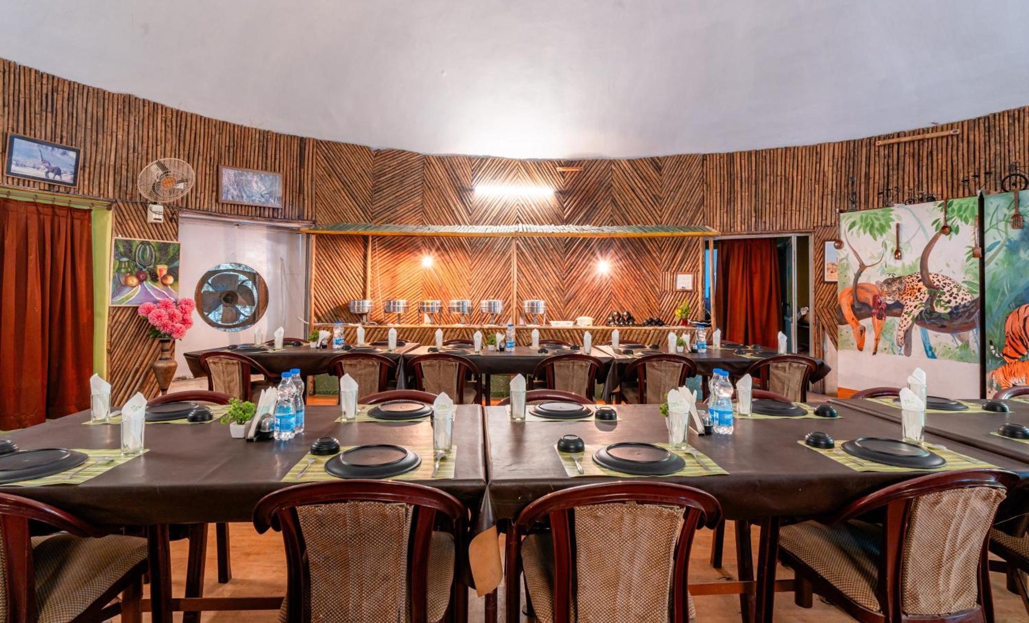 Treebo Premium Mowgli'S Den, Pench Hotell Khawāsa Eksteriør bilde