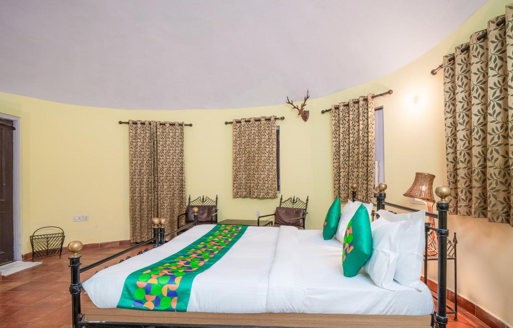 Treebo Premium Mowgli'S Den, Pench Hotell Khawāsa Eksteriør bilde